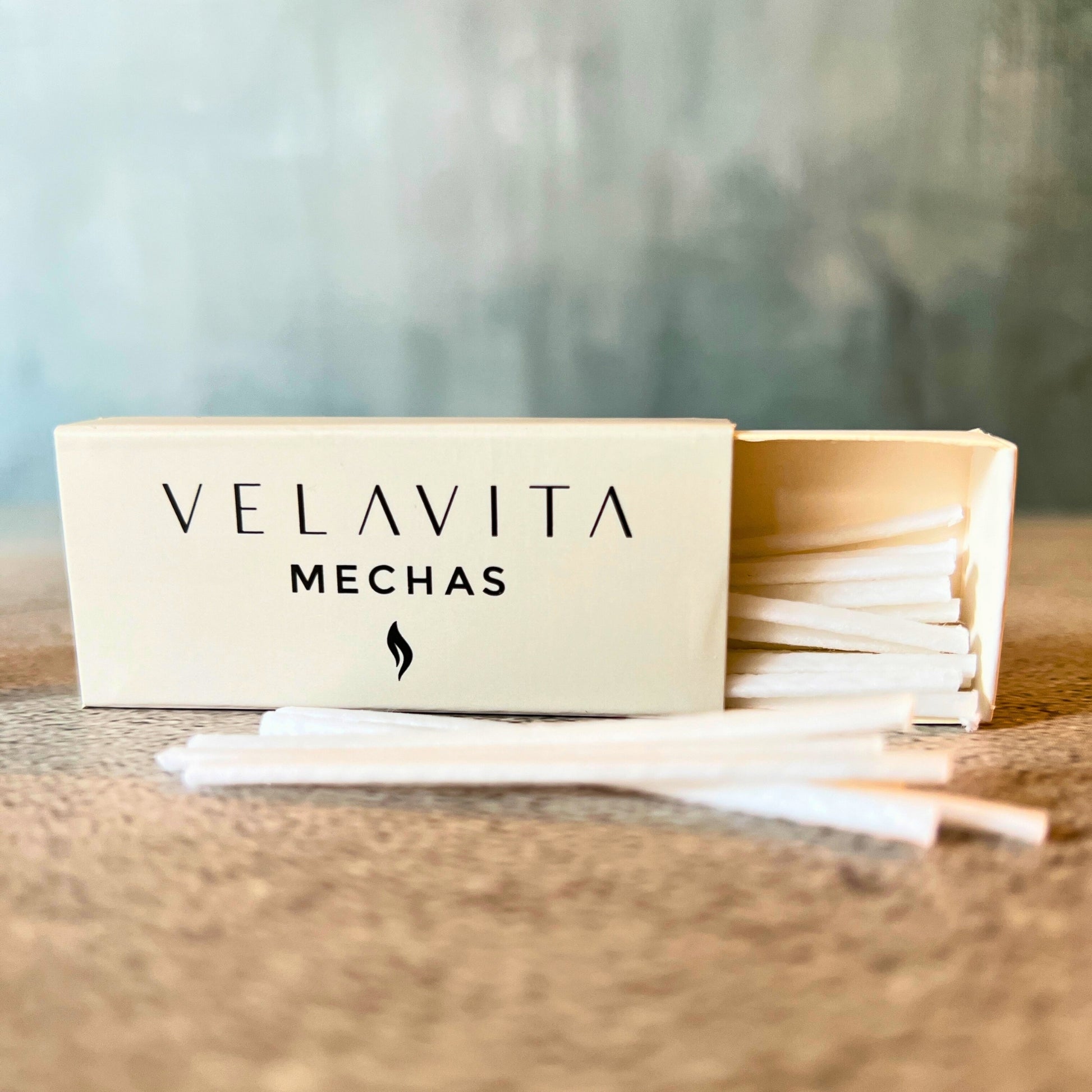 Kit Deluxe - Velas 1 Kg AROMAS + Encendedor + Set Accesorios + Recipiente